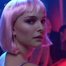 Bridget Fonda como Melanie Ralston en Jackie Brown (1997) de Quentin  Tarantino. #bridgetfonda #jackiebrown #quentintarantino #cinema  #cinematography #cine #cinematografía #cinematographer #cinetime  #CineEnCasa #quedateencasa