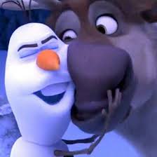 Olaf And Sven 3 Christmas Aesthetic Christmas Aesthetic Wallpaper Cute Christmas Wallpaper