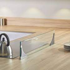 Pour des raisons esthétiques, de budget ou simplement de place, on peut choisir de poser un plan de travail libre. Credence En Verre Pour Plan De Travail Credence Verre Separateur Verre