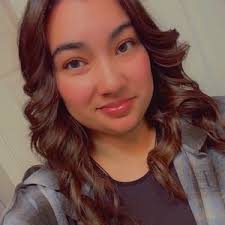 Anisa Robles (@aarobles25)