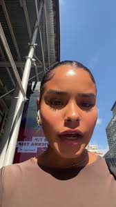 girlies helppp?!!! #creativeartistsagency #foryoupage #modeling #parati  #caa #fypp #viral #fypシ