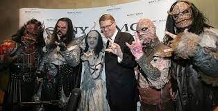 Lordi is a finnish hard rock and melodic heavy metal band, originally formed in 1992 by the band's lead. Lordi Nur Mit Maske In Die Offentlichkeit Der Spiegel