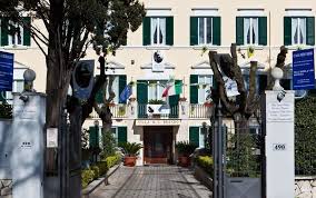 Casa per ferie ravasco pio viii has founded by the daughters of sacred heartes of jesus and mary since 1966, located near vatican city in a central position, well served by public transport. Hotel De Monjas Casa Per Ferie Ravasco San Pietro
