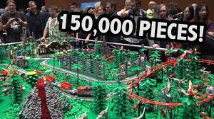 Produced by tt games under license from the lego group. Huge Lego Jurassic Park With Motorized Gyrosphere Brickcan 2019 Youtube