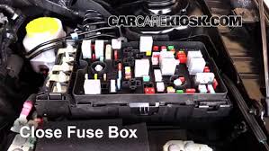 Replace A Fuse 2015 2017 Chrysler 200 2015 Chrysler 200 Limited 2 4l 4 Cyl Sedan 4 Door