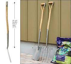 Ergonomic Ash Handled Digging Spade And Fork Gardening Lee Valley Tools Garden Tools Digging Fork