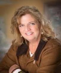 Beth Meyers Realtor, Shorewest