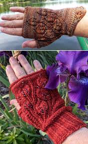 We think that knit cardigan models are from our grandmothers and grandmothers. Leaf Lace Knitting Patterns In The Loop Knitting