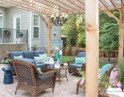 Made with 25 repurposed pallets, and around 40 bucks for the various supplies. 15 Amazing Diy Backyard Patio Ideas On A Budget