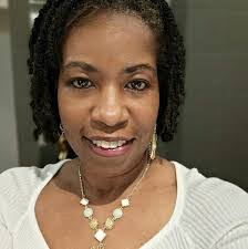 Carla Poore's Instagram, Twitter & Facebook