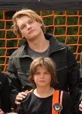 Was für 'ne blamage für die familie!!! aber erst nachdem rocco stark. Leon Wessel Masannek Posts Facebook