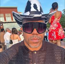 The stage musical adaptation of the popular 1992 film 'Death Becomes Her'  is making its way to Broadway after a successful run in Chicago  https://blexmedia.com/michelle-williams-death-becomes-her-musical-broadway/