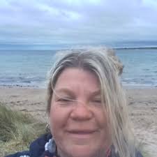 sally denton (@salrobflea)