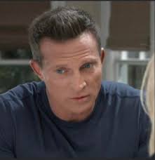 Who is happy I am coming back to the general hospital