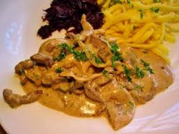 Das Perfekte Rindergeschnetzeltes In Pilzrahmsosse Rezept Mit Einfacher Schritt Fur Schritt Anleitung Vorberei Rindergeschnetzeltes Pilzrahmsosse Geschnetzeltes