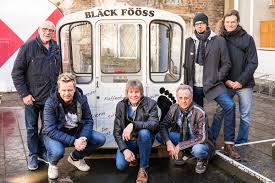 Mirko bäumer, biography, events, dj mixes, discography, photos, cds/albums, links, news, booking information and much more. Die Black Fooss V L N R Ralph Gusovius Mirko Baumer Bommel Luckerath Erry Stoklosa Pit Hupperten Hanz Thodam Bild Raimond Spekking Der Koln Lotse