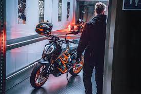 Only very few models are available in bangladesh from this world famous company. Neumotorrad Ktm 125 Duke Baujahr 2021 5 399 00 Eur