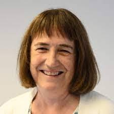 Arlette Foster's Instagram, Twitter & Facebook