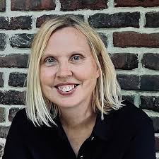 Amazon.com: IMAGINES: Celebrity Encounters Starring You eBook : Todd, Anna,  Higgin, Bella, Holden, Blair, Huddles, Kora, Lange, Annelie, Latimer, E.,  Leah, Bryony, Lynde, Jordan, Millan, Laiza, Novak, Peyton, Peters, C.M.,  Ansell, Leigh,