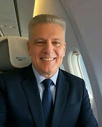 White men in love with black women      