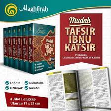 Beliau juga menafsirkan ayat dengan ibarat yang jelas dan mudah dipahami. Mudah Tafsir Ibnu Katsir Edisi Lengkap 6 Jilid Tafsir Al Quran Hobbies Toys Books Magazines Fiction Non Fiction On Carousell