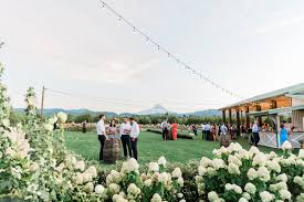 Local support, a+ bbb accredited. Hood River Weddings At The Orchard