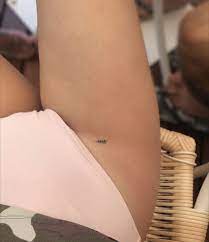 Tatowierung Traditionelletatowierung Realistischetatowierung Aquarelltat Intimate Tattoos Bikini Tattoo Tattoos