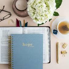 Make your wife a gift basket with all her favorite things. 13 Thoughtful Non Chocolate Easter Gifts For Your Wife Fupping