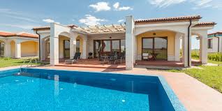 I top yacht del 2017 small luxury hotels. Ristrutturazioni Di Lusso Le 5 Case Piu Belle Del Mondo E Perche Sinteg Ristrutturazioni