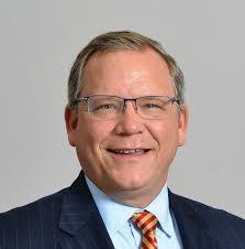 Ken Blythe's Instagram, Twitter & Facebook