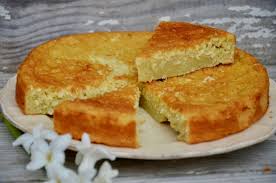 Verser la pâte dans un moule beurré et fariné. Moelleux Au Chocolat Blanc Recette Par La P Tite Cuisine De Pauline