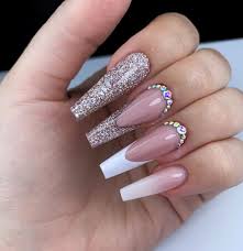 Quem é apaixonada por unhas decoradas especiais pode apostar também em desenhos para deixar as unhas ainda mais modernas e diferenciadas. Francesinhas Decoradas 100 Inspiracoes Para Copiar Agora Mesmo