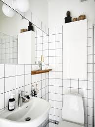 A 200 dollar makeover in 2 days. Small Bathroom Remodel Ideas How To Revive Your Tiny Space