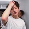 วันที่ 4 มกราคม จองกุกได้อัพเดทบนทวิตเตอร์ของบีทีเอส เป็นภาพพร้อม แฮชแท็ก udo ซึ่งหมายถึง cow island หนึ่งในสถานที่ท่องเที่ยว. 1
