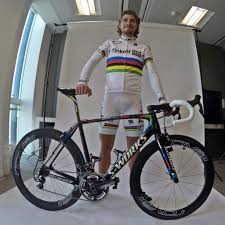 The 3 times world champion. Capovelo Com Peter Sagan Flaunts New World Champion Jersey And Bike