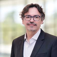 Within each country, all Savills contacts appear in alphabetical order by  Surname and are listed: Forename, Surname