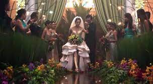 Still From Crazy Rich Asians Crazy Rich Asians Wedding Movies Asian Wedding Dress