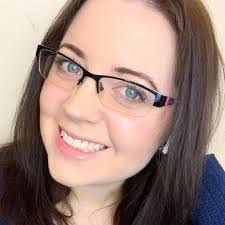 Lenora Gilbert's Instagram, Twitter & Facebook