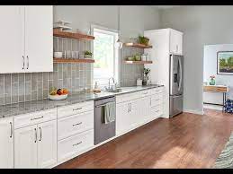 We offer free professional kitchen design, quality kitchen cabinetry and amazing pricing. Kitchen