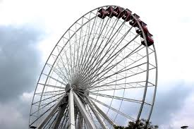 Navy pier's ferris wheel, an iconic part of chicago's skyline, received a makeover this year for the pier's 100th anniversary. Navy Pier Starts Taking Down Ferris Wheel Streeterville Chicago Dnainfo