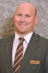 Levee filled with KITE fliers