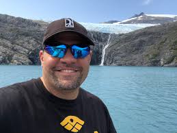 Eric Cummings (@StaticEclipse)