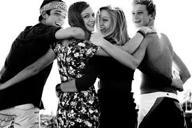 10 Razones Por Las Que Ser Soltera Antes De Tus 30 S Con Imagenes Sesiones De Fotos De Hermanos Fotos De Hermanas Sesion De Fotos Familiar