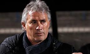 Colo Colo arriesga perder todos los puntos ganados con Ivo Basay como D.T