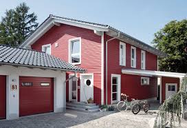 Das haus aussen, die terrasse, balkone, doppelgarage und die umgebung sind bereits fertig gestellt. Fertighaus Mit Doppelgarage E 15 153 2 Schworerhaus