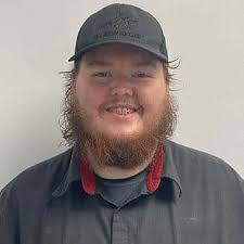 Victory Nissan of Dickson Staff