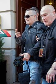 Johnny depp celebs celebrities i smile cannabis my life mood awesome funny. Johnny Depp Gibt Uns Tiefe Einblicke In Sein Kaputtes Leben Express De