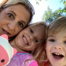 Hi 😀 does anyone around the Southport area have a cat carrier I can borrow  for my cat to get neutered at spay bay