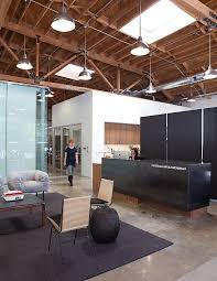 Startups Office Space Needs Unique Design Cool Office Space Office Interior Design Office Pods