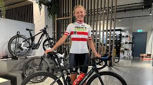 Aishah sofey onlyfans ifşa got there and was directed to go